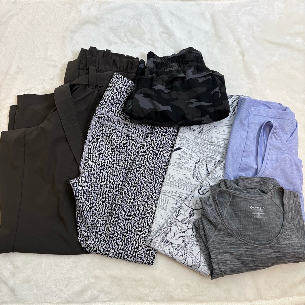 Athleta Lot Size XS High Rise 24” Leggings Tops Pants & Shorts